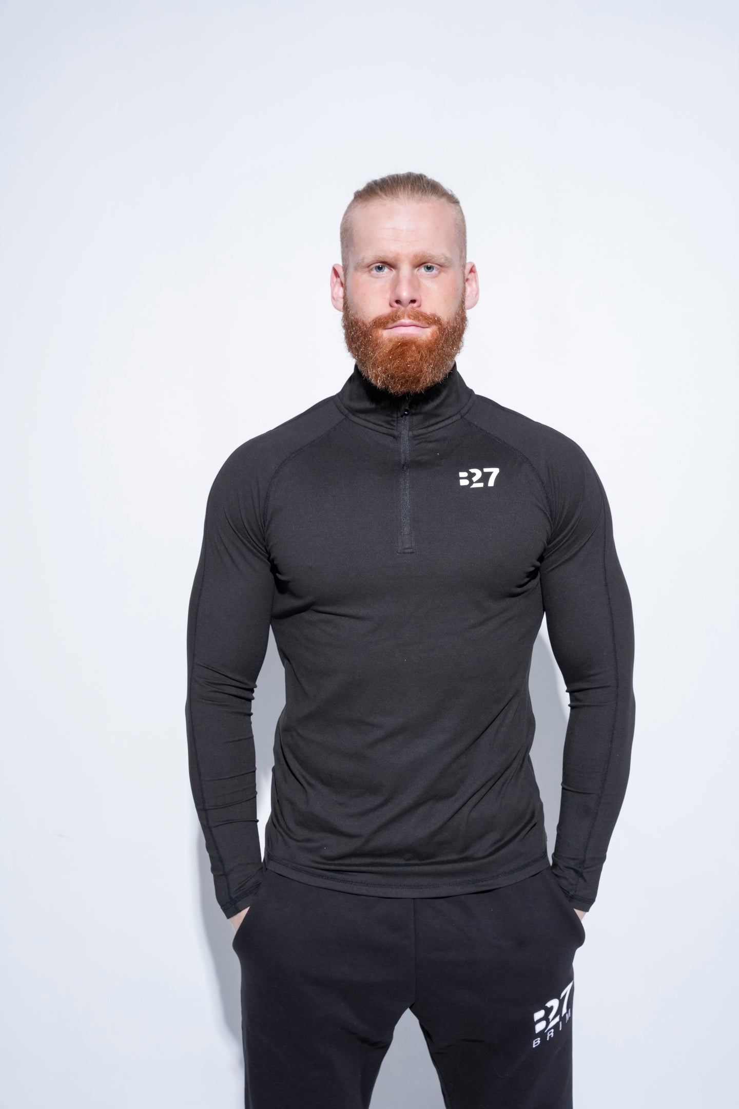 B27 Momentum Half-Zip