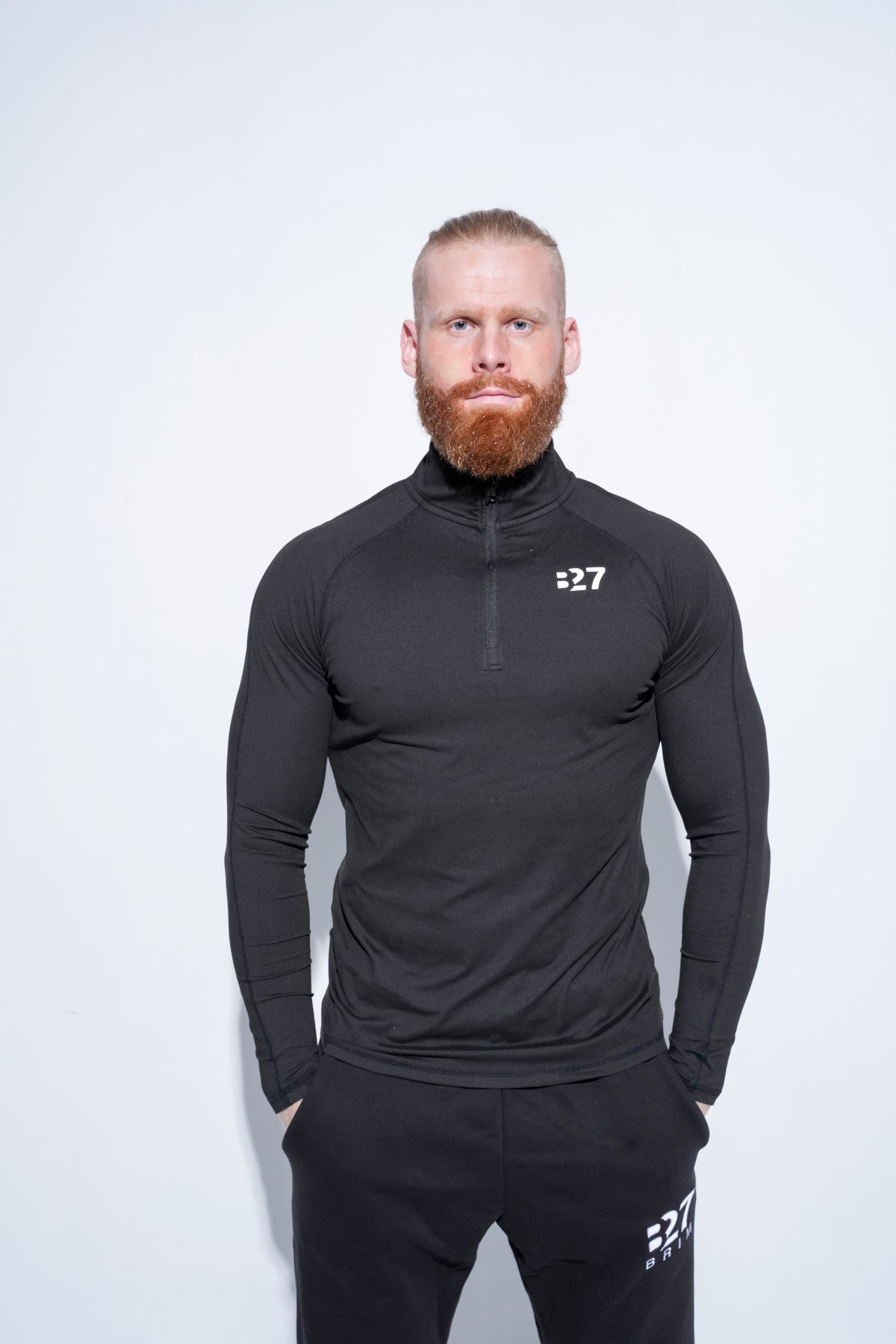 B27 Momentum Half-Zip