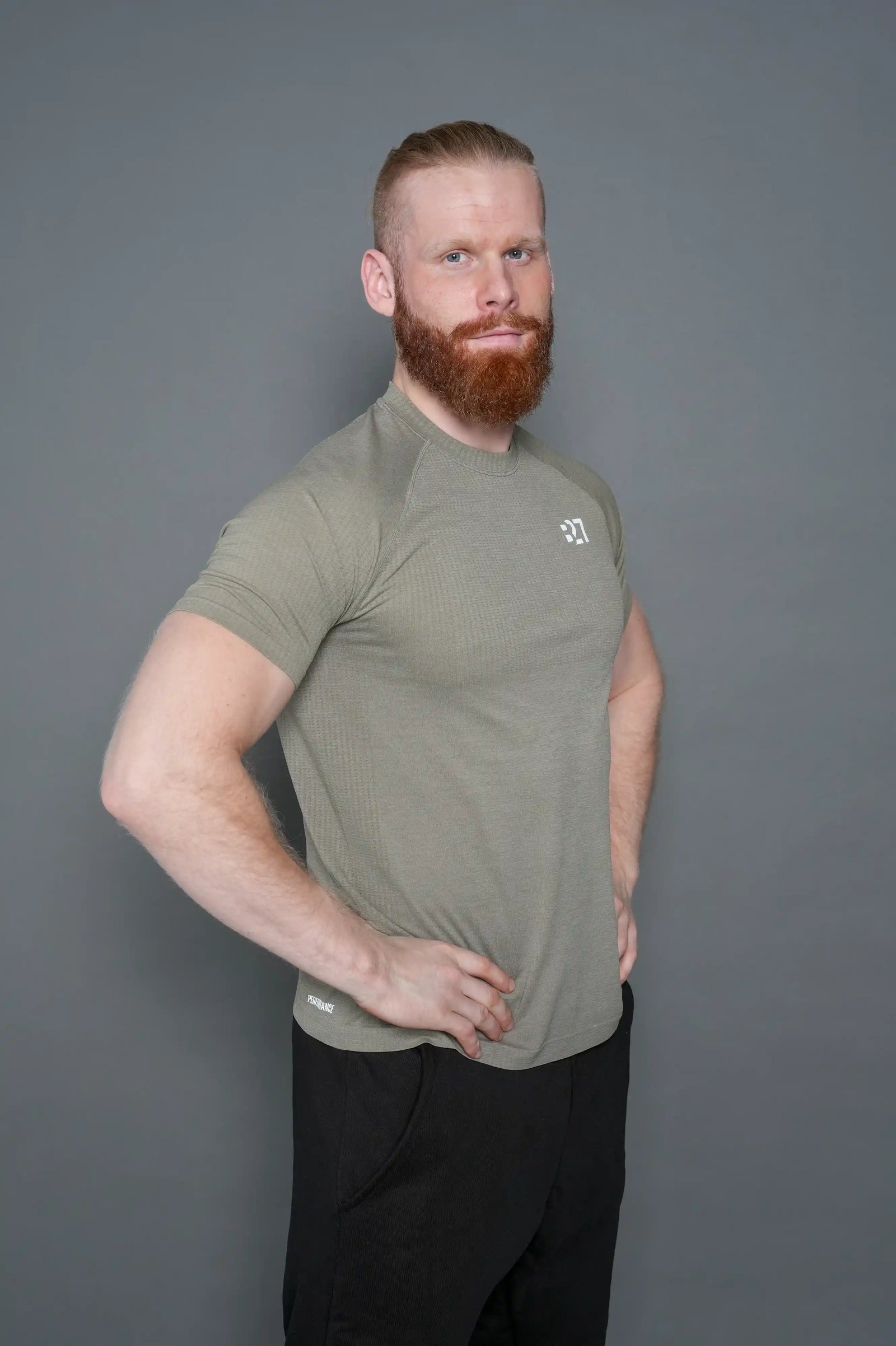 B27