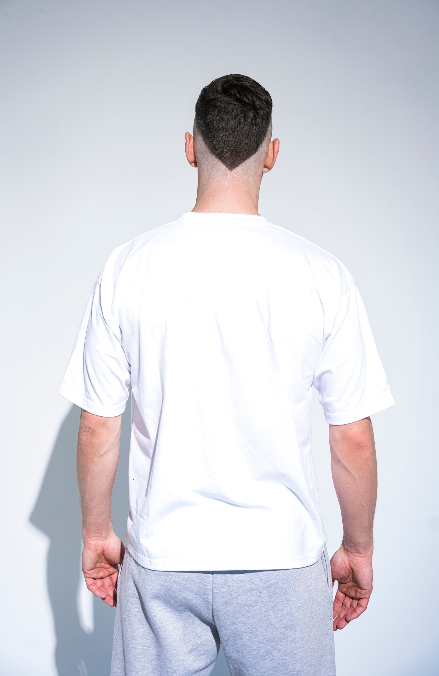 B27 T-shirt White
